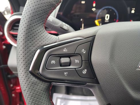 New 2026 Chevrolet Trax RS w/ Sunroof Package image 17