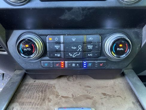 Used 2019 Ford F350 Limited AWD/4WD image 11