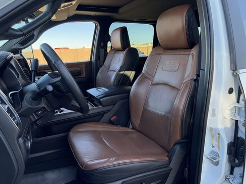 Used 2024 RAM 2500 Limited w/ Safety Group image 29