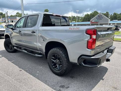 Used 2021 Chevrolet Silverado 1500 LT Trail Boss w/ Convenience Package II AWD/4WD image 5
