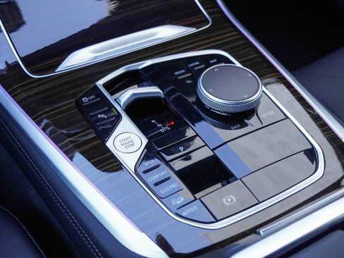 Used 2025 BMW X5 xDrive40i image 29