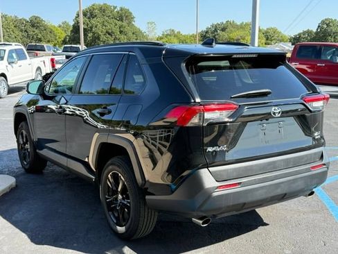 Used 2023 Toyota RAV4 XLE w/ XLE Grade Weather Package AWD/4WD image 4