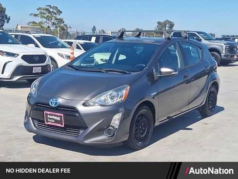 Used 2015 Toyota Prius C Two w/ Preferred Accessory Package FWD image 1