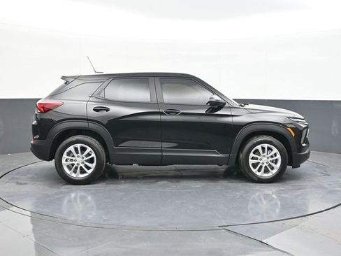 New 2026 Chevrolet TrailBlazer LS w/ LS Convenience Package FWD image 18