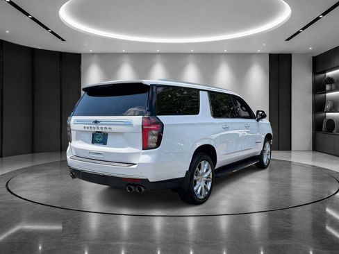 Used 2021 Chevrolet Suburban High Country AWD/4WD image 5
