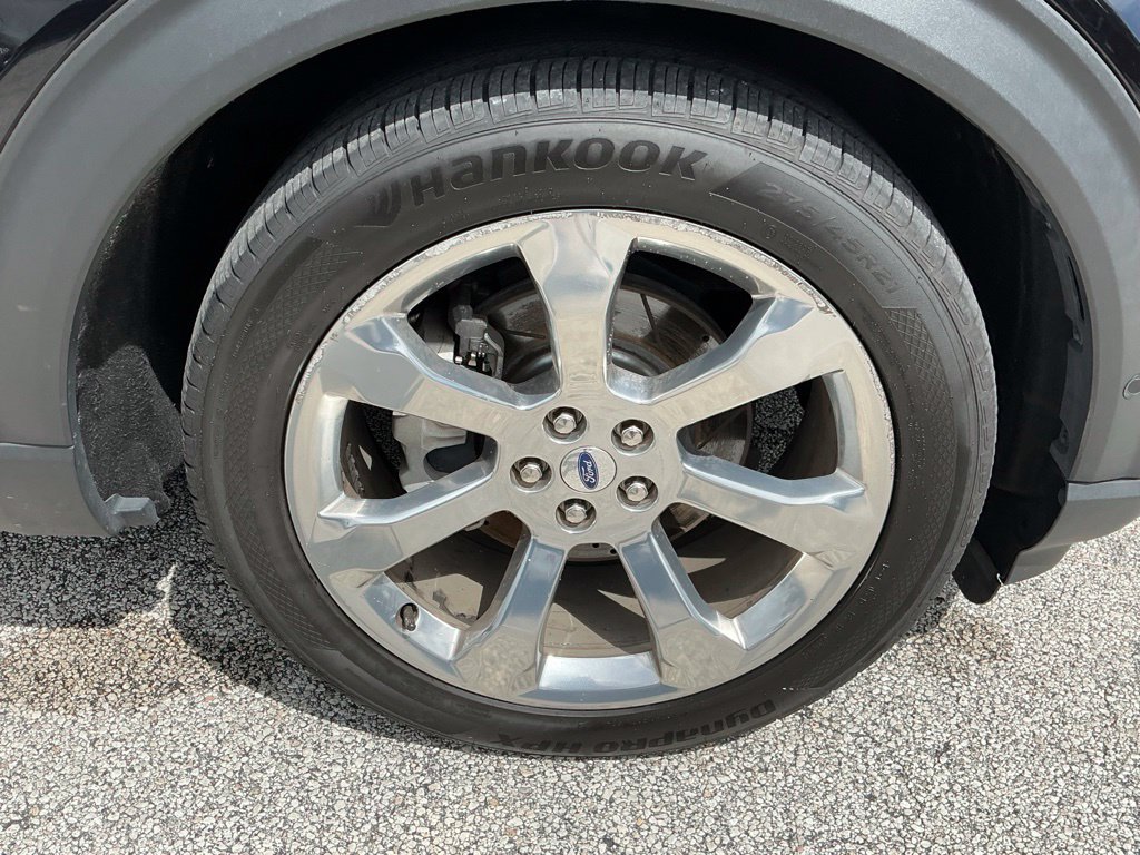 Used 2020 Ford Explorer Platinum w/ Premium Technology Package AWD/4WD image 15