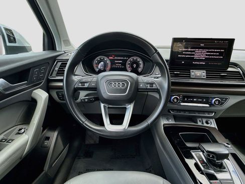 Used 2023 Audi Q5 2.0T Premium Plus w/ Premium Plus Package AWD/4WD image 10