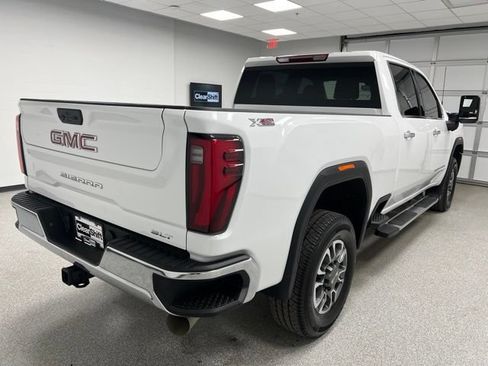 Used 2025 GMC Sierra 3500 SLT AWD/4WD image 10