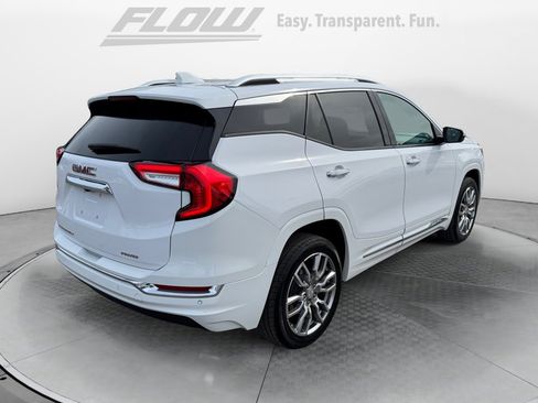 Used 2022 GMC Terrain Denali image 9