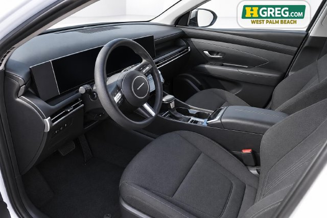 Used 2026 Hyundai Tucson SEL FWD image 8