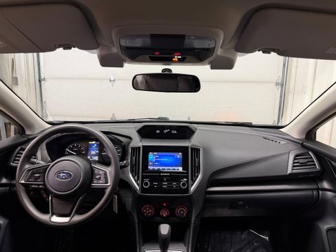 Used 2021 Subaru Impreza 2.0i image 2