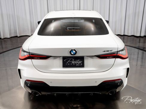 Used 2021 BMW 430i Coupe w/ M Sport Package image 11
