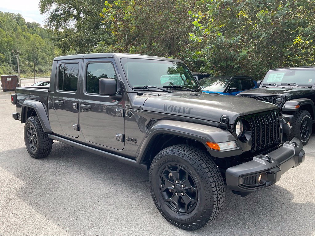 Used 2021 Jeep Gladiator Sport AWD/4WD image 7