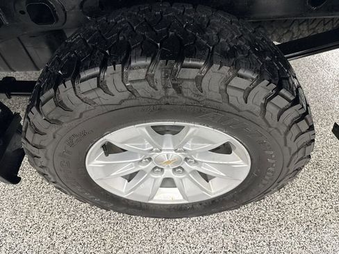 Used 2025 Chevrolet Silverado 1500 LT w/ Work Truck Package image 28