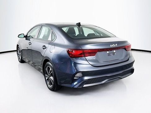 Certified 2023 Kia Forte LXS w/ LXS Technology Package FWD image 7