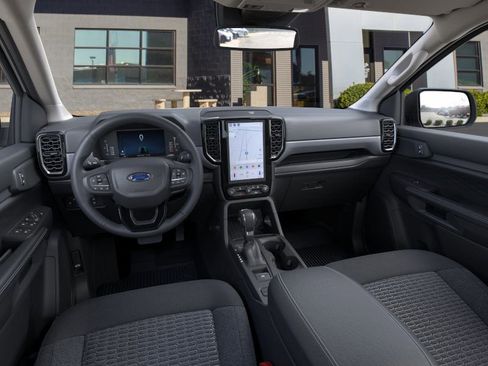 New 2025 Ford Ranger XLT w/ FX4 Off-Road Package image 9