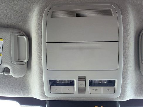 Used 2024 MAZDA CX-30 AWD 2.5 S w/ Preferred Package image 22