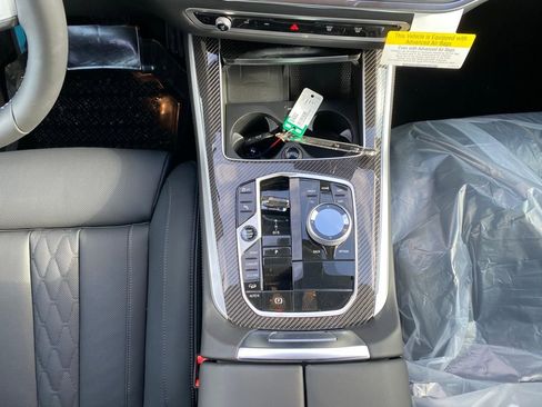 New 2026 BMW X5 M60i w/ Executive Package image 12