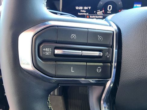 Used 2024 GMC Acadia Denali w/ Super Cruise Package FWD image 21