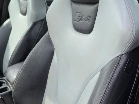 Used 2012 Audi S4 Premium Plus image 25