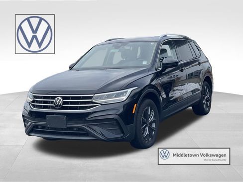 Certified 2023 Volkswagen Atlas SE image 1