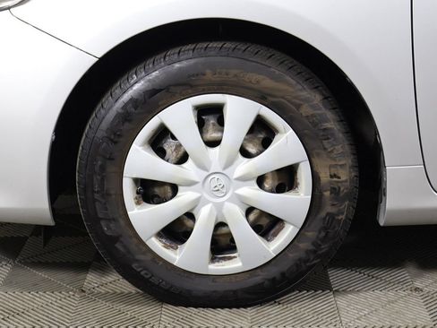 Used 2011 Toyota Corolla LE FWD image 16