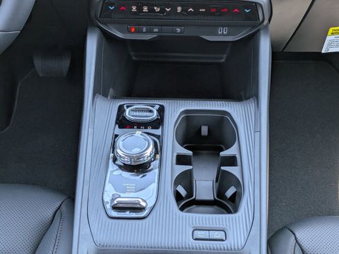 New 2026 Jeep Cherokee Overland AWD/4WD image 18