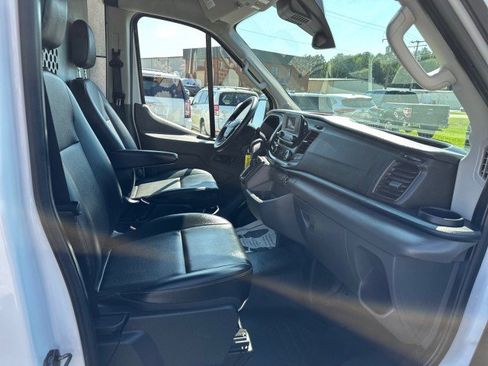 Used 2021 Ford Transit 250 Medium Roof RWD image 31