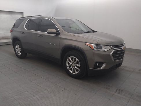 Used 2019 Chevrolet Traverse LT FWD image 11