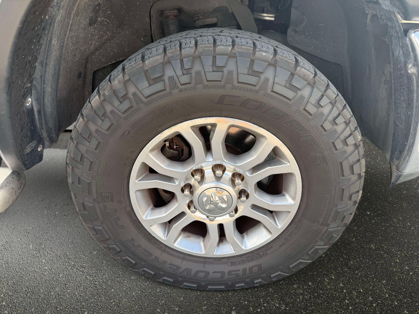 Used 2016 RAM 2500 SLT AWD/4WD image 7
