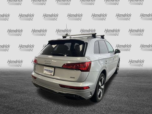 Used 2023 Audi Q5 2.0T Premium Plus w/ Premium Plus Package AWD/4WD image 10