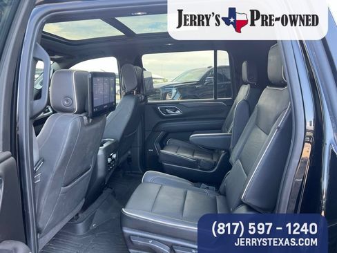 Used 2021 GMC Yukon XL SLT w/ SLT Luxury Plus Package RWD image 11