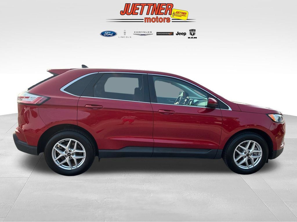 Used 2024 Ford Edge SEL AWD/4WD image 6
