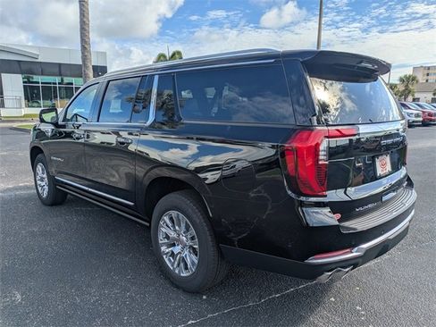 New 2025 GMC Yukon XL Denali w/ Sun & Power Step Package image 6