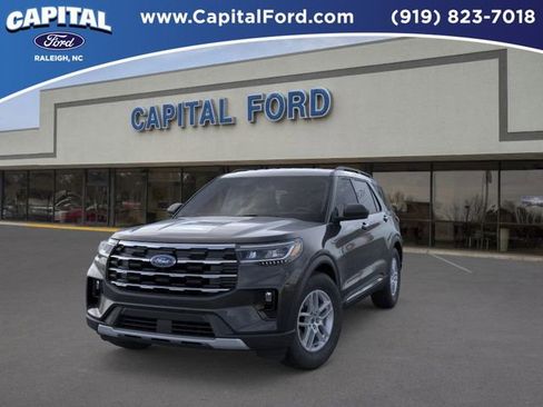 New 2025 Ford Explorer Active w/ Active Comfort Package image 2