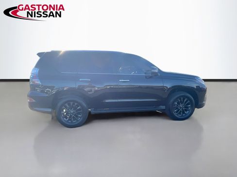 Used 2023 Lexus GX 460 Premium w/ Premium Package AWD/4WD image 10