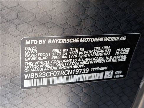 Used 2024 BMW iX xDrive50 w/ Premium Package AWD/4WD image 25