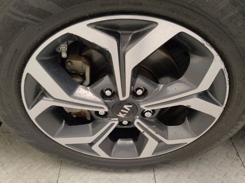 Used 2019 Kia Forte LXS FWD image 31