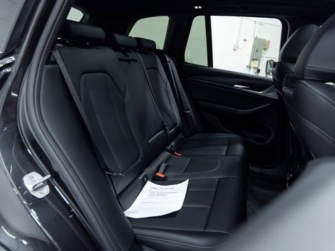 Certified 2024 BMW X3 xDrive30i w/ Premium Package image 24