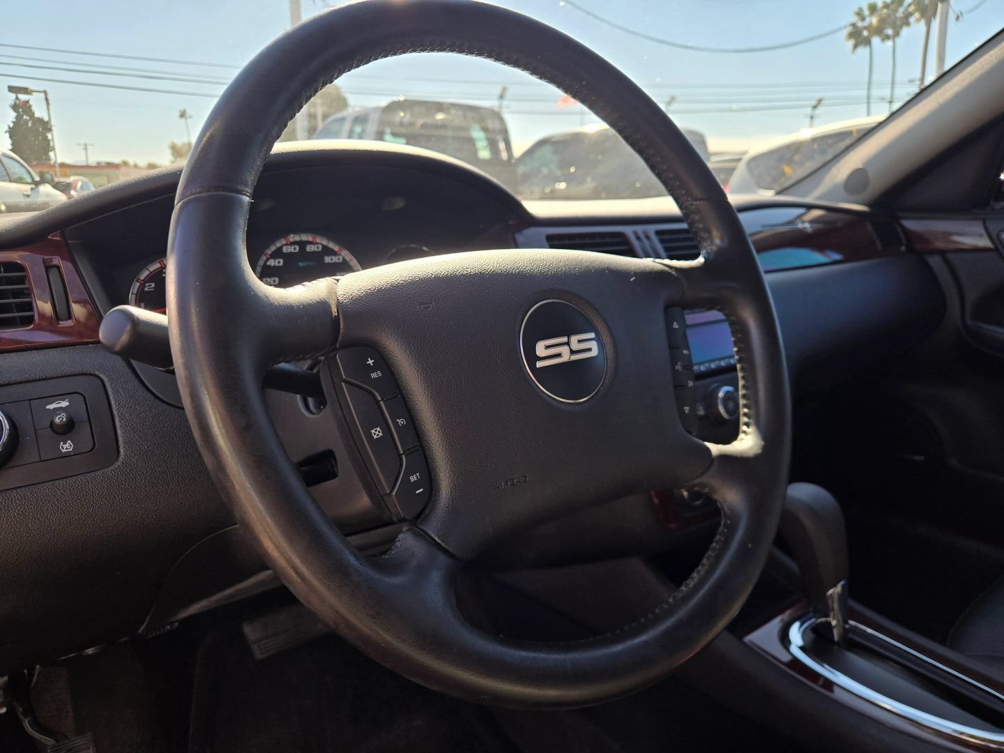 Used 2007 Chevrolet Impala SS w/ Convenience Package FWD image 11