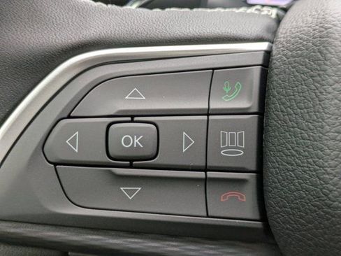 New 2025 Jeep Grand Cherokee L Altitude image 22