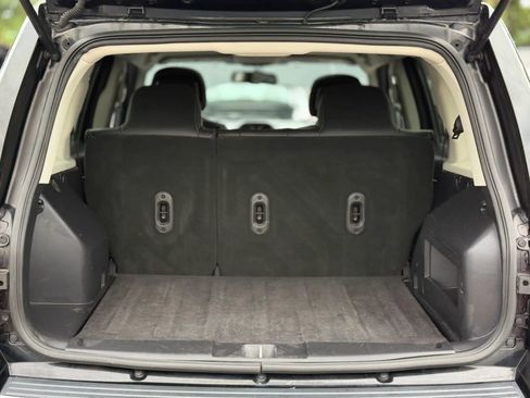 Used 2017 Jeep Patriot High Altitude AWD/4WD image 28
