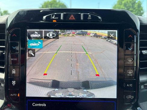 Used 2020 RAM 2500 Limited AWD/4WD image 23