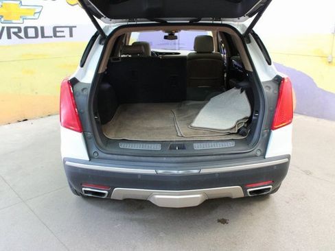 Used 2017 Cadillac XT5 Platinum image 22