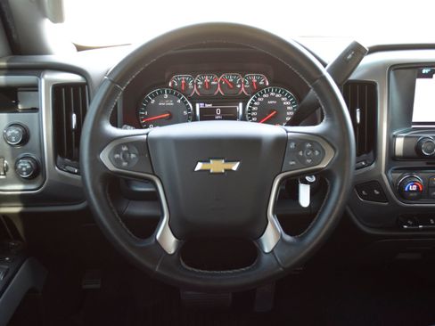 Used 2018 Chevrolet Silverado 1500 LT w/ All Star Edition AWD/4WD image 8