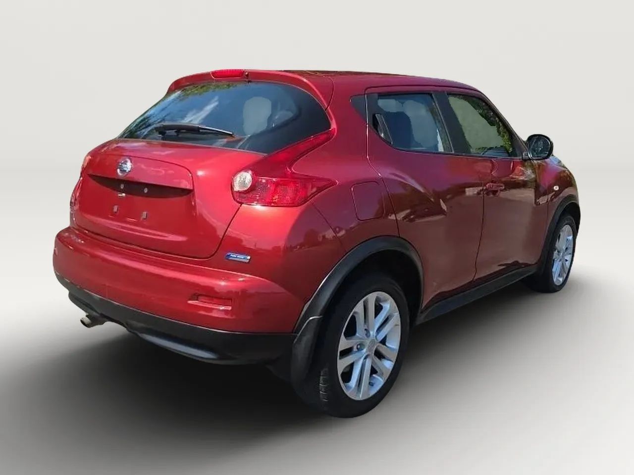 Used 2012 Nissan Juke S FWD image 7