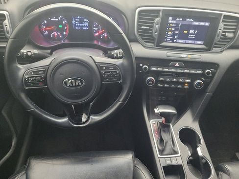 Used 2018 Kia Sportage EX image 22
