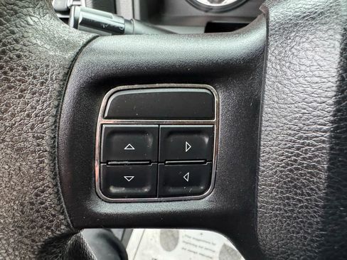 Used 2015 RAM 3500 Tradesman w/ Power & Remote Entry Group image 19