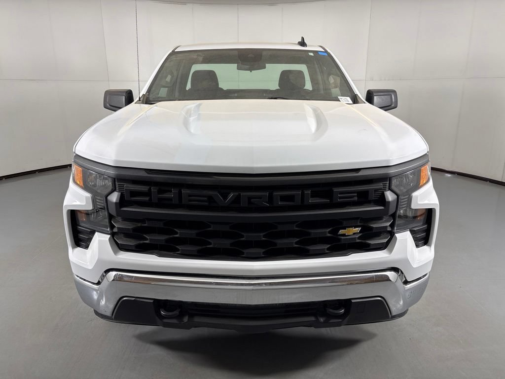 Used 2025 Chevrolet Silverado 1500 W/T RWD image 4