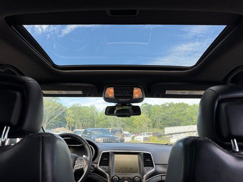 Used 2014 Jeep Grand Cherokee Limited AWD/4WD image 22